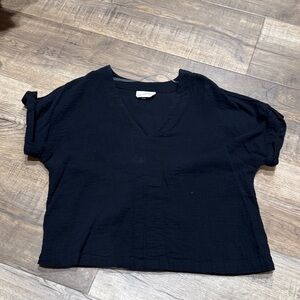 Universal Thread Black V-Neck Blouse